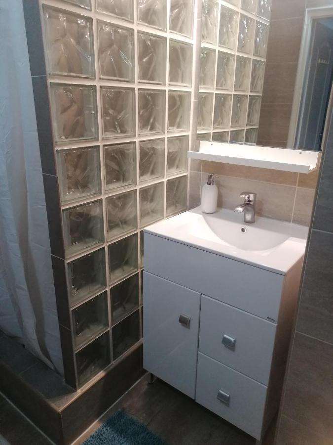 Dozsa Apartman Apartment Godollo Luaran gambar