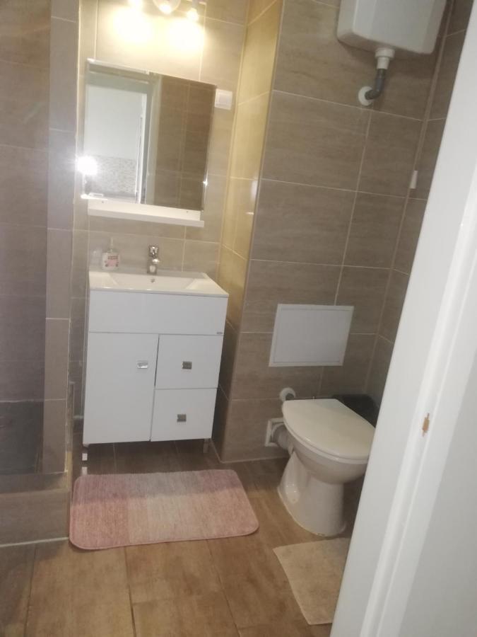 Dozsa Apartman Apartment Godollo Luaran gambar