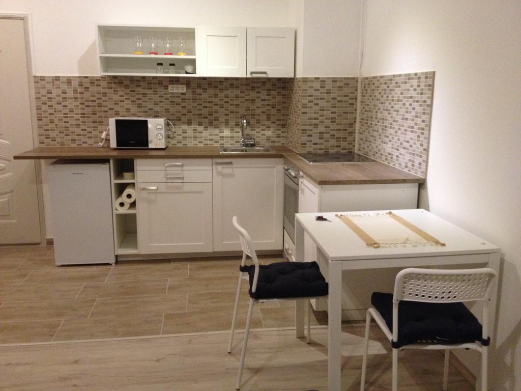 Dozsa Apartman Apartment Godollo Bilik gambar